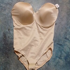 Miraclesuit Cream/beige Shapewear Bodysuit